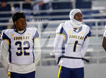 Thumbnail 3 in The Woodlands vs Nimitz (UIL 6A Football D1 Bi-District Playoffs) photogallery.