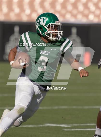 Thumbnail 1 in Dorsey vs Crenshaw photogallery.