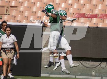 Thumbnail 2 in Dorsey vs Crenshaw photogallery.