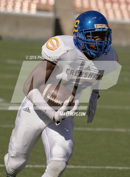 Thumbnail 1 in Dorsey vs Crenshaw photogallery.