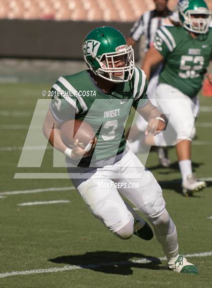 Thumbnail 1 in Dorsey vs Crenshaw photogallery.