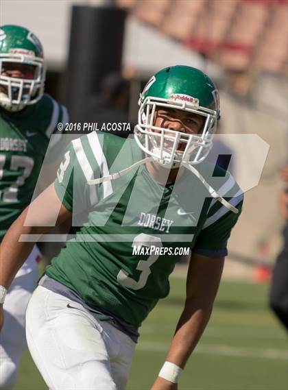 Thumbnail 1 in Dorsey vs Crenshaw photogallery.