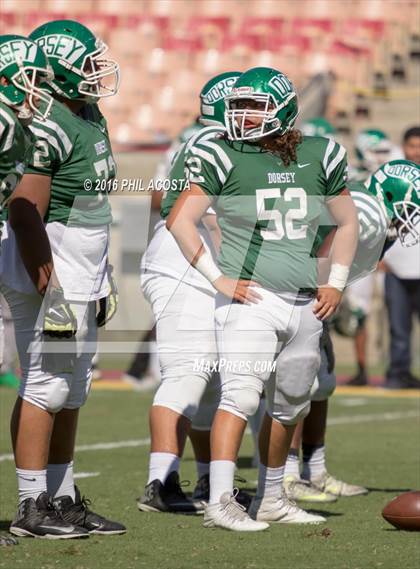 Thumbnail 3 in Dorsey vs Crenshaw photogallery.