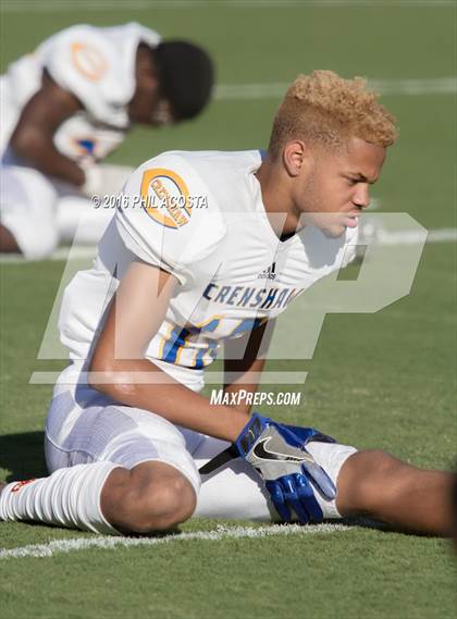 Thumbnail 1 in Dorsey vs Crenshaw photogallery.