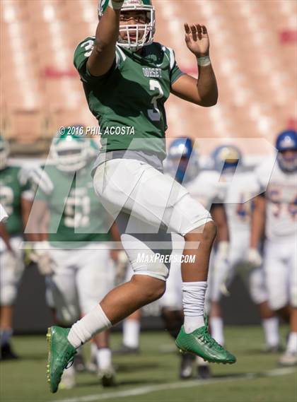 Thumbnail 3 in Dorsey vs Crenshaw photogallery.