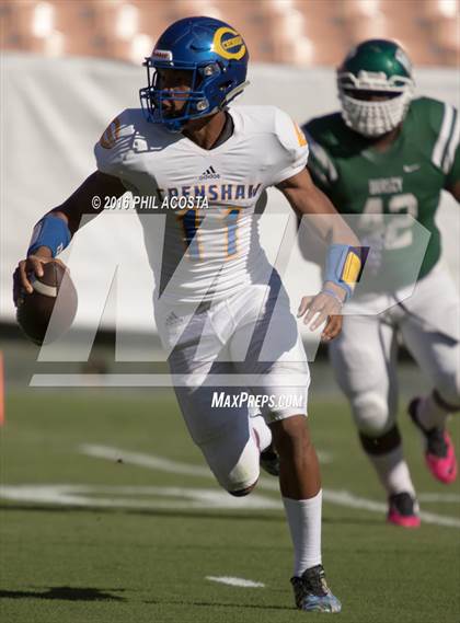 Thumbnail 1 in Dorsey vs Crenshaw photogallery.