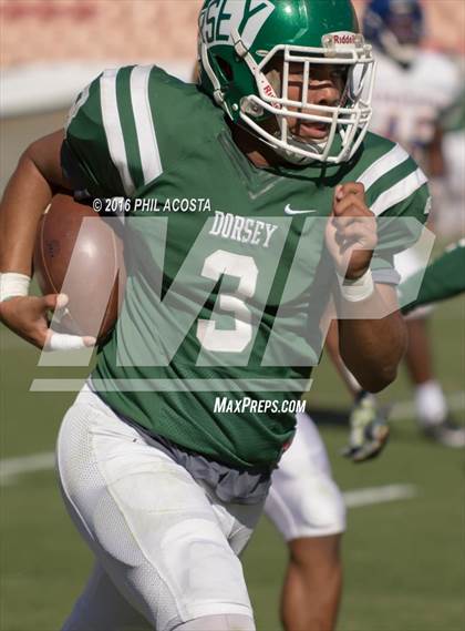 Thumbnail 1 in Dorsey vs Crenshaw photogallery.