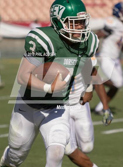 Thumbnail 2 in Dorsey vs Crenshaw photogallery.