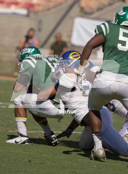 Thumbnail 1 in Dorsey vs Crenshaw photogallery.