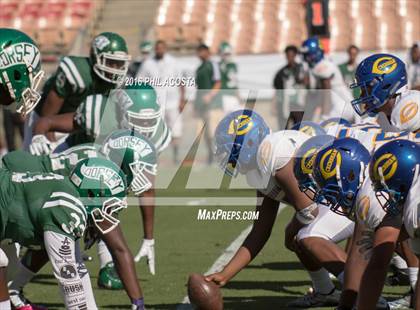 Thumbnail 1 in Dorsey vs Crenshaw photogallery.