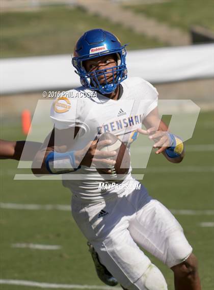 Thumbnail 2 in Dorsey vs Crenshaw photogallery.