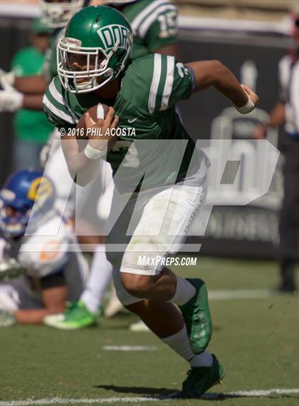 Thumbnail 3 in Dorsey vs Crenshaw photogallery.