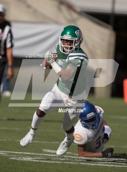 Thumbnail 2 in Dorsey vs Crenshaw photogallery.