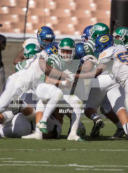Thumbnail 2 in Dorsey vs Crenshaw photogallery.
