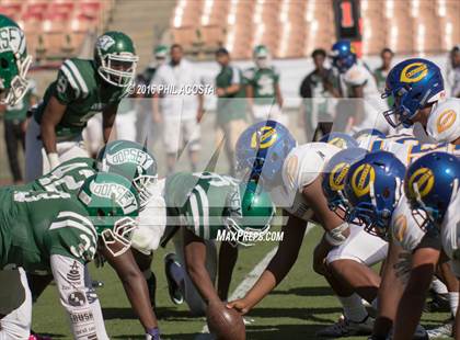 Thumbnail 2 in Dorsey vs Crenshaw photogallery.