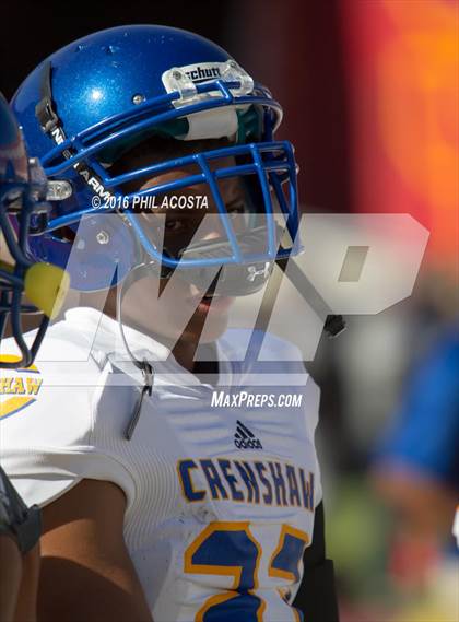 Thumbnail 3 in Dorsey vs Crenshaw photogallery.