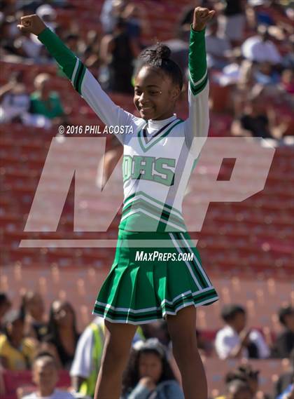 Thumbnail 3 in Dorsey vs Crenshaw photogallery.