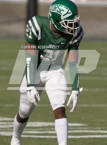 Thumbnail 1 in Dorsey vs Crenshaw photogallery.