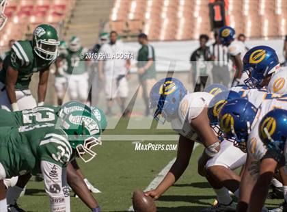 Thumbnail 2 in Dorsey vs Crenshaw photogallery.