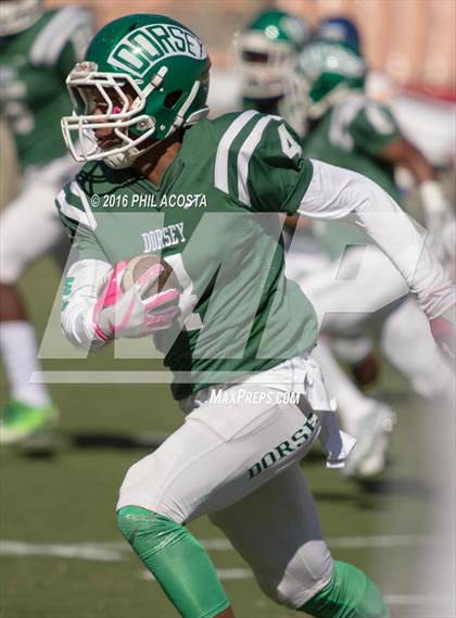Thumbnail 3 in Dorsey vs Crenshaw photogallery.