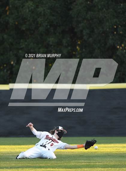 Thumbnail 3 in Jesuit @ Beaverton photogallery.