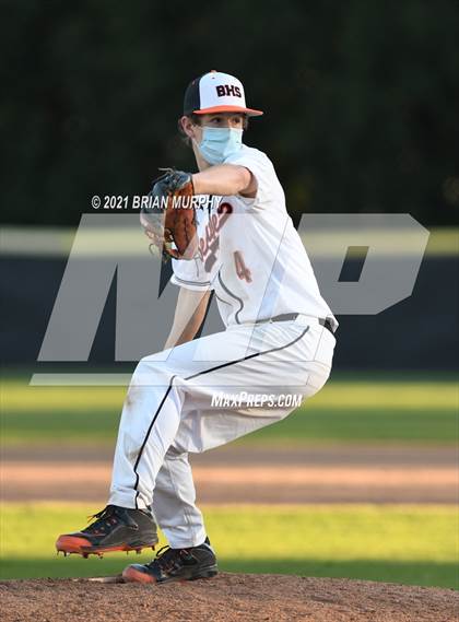 Thumbnail 3 in Jesuit @ Beaverton photogallery.