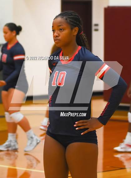 Thumbnail 2 in Fort Bend Kempner vs Cypress Springs photogallery.