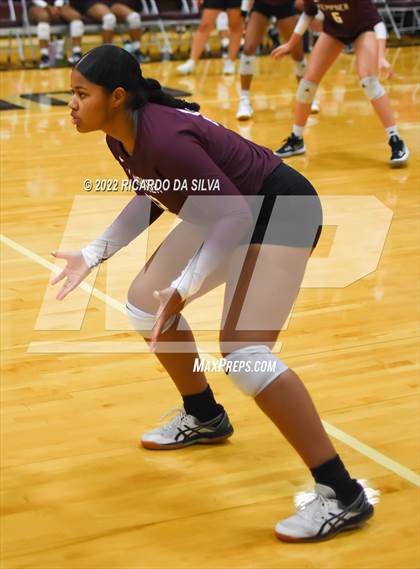 Thumbnail 1 in Fort Bend Kempner vs Cypress Springs photogallery.