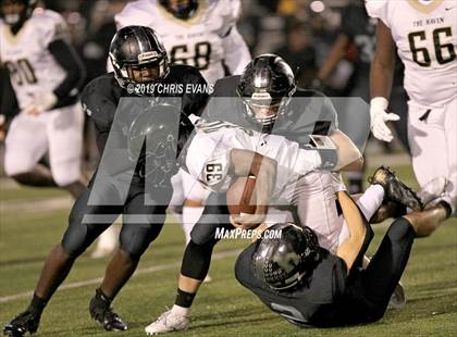 Thumbnail 3 in Whitehaven @ Houston (TSSAA Class 6A 2nd Round) photogallery.