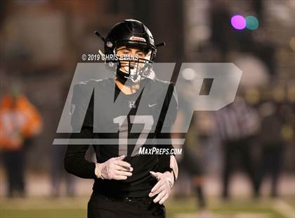 Thumbnail 2 in Whitehaven @ Houston (TSSAA Class 6A 2nd Round) photogallery.