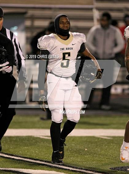 Thumbnail 3 in Whitehaven @ Houston (TSSAA Class 6A 2nd Round) photogallery.