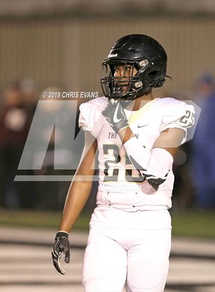 Thumbnail 2 in Whitehaven @ Houston (TSSAA Class 6A 2nd Round) photogallery.