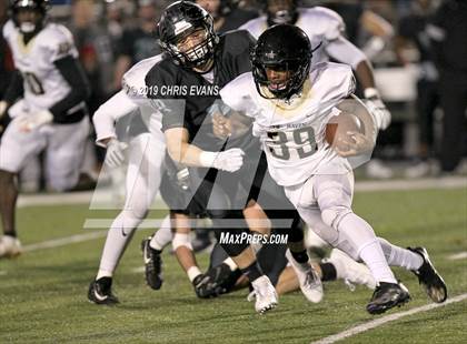 Thumbnail 2 in Whitehaven @ Houston (TSSAA Class 6A 2nd Round) photogallery.