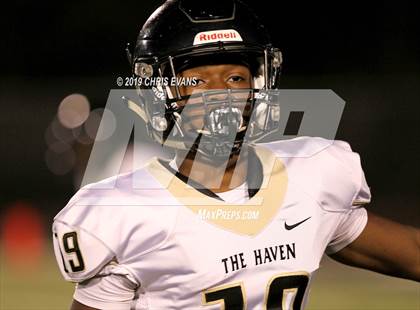 Thumbnail 3 in Whitehaven @ Houston (TSSAA Class 6A 2nd Round) photogallery.