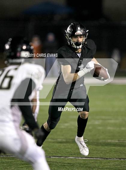 Thumbnail 3 in Whitehaven @ Houston (TSSAA Class 6A 2nd Round) photogallery.