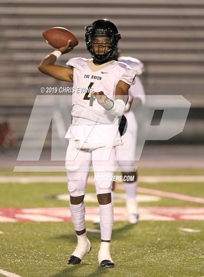 Thumbnail 3 in Whitehaven @ Houston (TSSAA Class 6A 2nd Round) photogallery.
