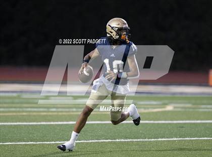 Thumbnail 1 in Carlsbad @ Mater Dei Catholic photogallery.