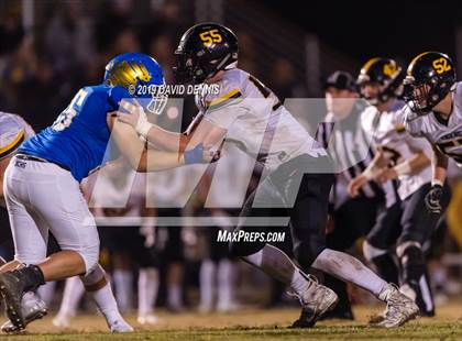 Thumbnail 3 in Bakersfield Christian vs San Luis Obispo (CIF CS D3 Semi Final) photogallery.