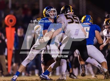 Thumbnail 1 in Bakersfield Christian vs San Luis Obispo (CIF CS D3 Semi Final) photogallery.