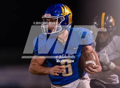 Thumbnail 3 in Bakersfield Christian vs San Luis Obispo (CIF CS D3 Semi Final) photogallery.