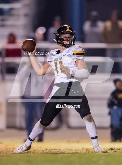 Thumbnail 1 in Bakersfield Christian vs San Luis Obispo (CIF CS D3 Semi Final) photogallery.