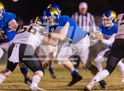 Thumbnail 3 in Bakersfield Christian vs San Luis Obispo (CIF CS D3 Semi Final) photogallery.