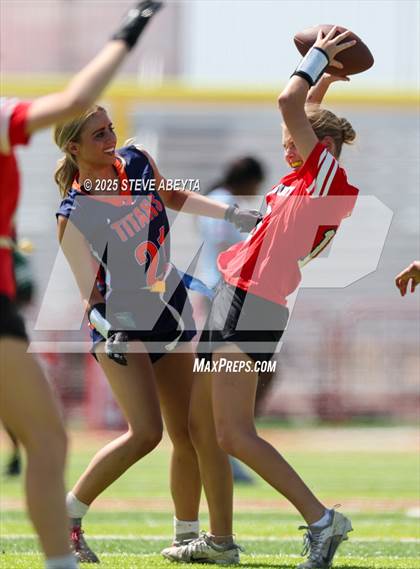 Thumbnail 1 in Legend @ Regis Jesuit photogallery.