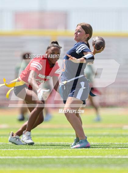 Thumbnail 2 in Legend @ Regis Jesuit photogallery.
