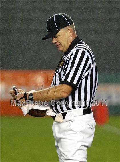 Thumbnail 2 in Brookside Christian vs. Bishop's (CIF State D4 Final) photogallery.