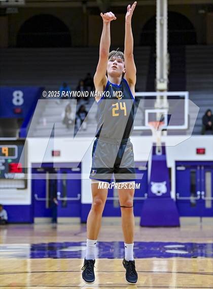 Thumbnail 1 in Greenfield-Central @ Muncie Central photogallery.