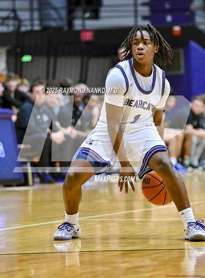 Thumbnail 3 in Greenfield-Central @ Muncie Central photogallery.