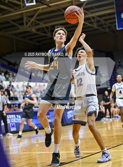 Thumbnail 3 in Greenfield-Central @ Muncie Central photogallery.
