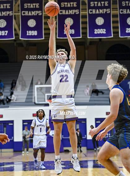 Thumbnail 1 in Greenfield-Central @ Muncie Central photogallery.