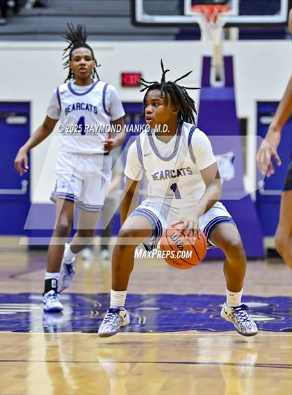 Thumbnail 1 in Greenfield-Central @ Muncie Central photogallery.